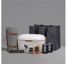 Yatta Sophisticated Soiree Hamper